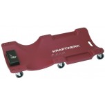 ESTRADO DE MECÂNICO EM PLÁSTICO